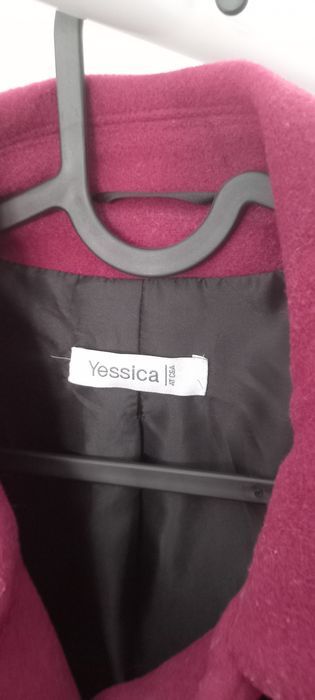 Vendo casaco bordeaux