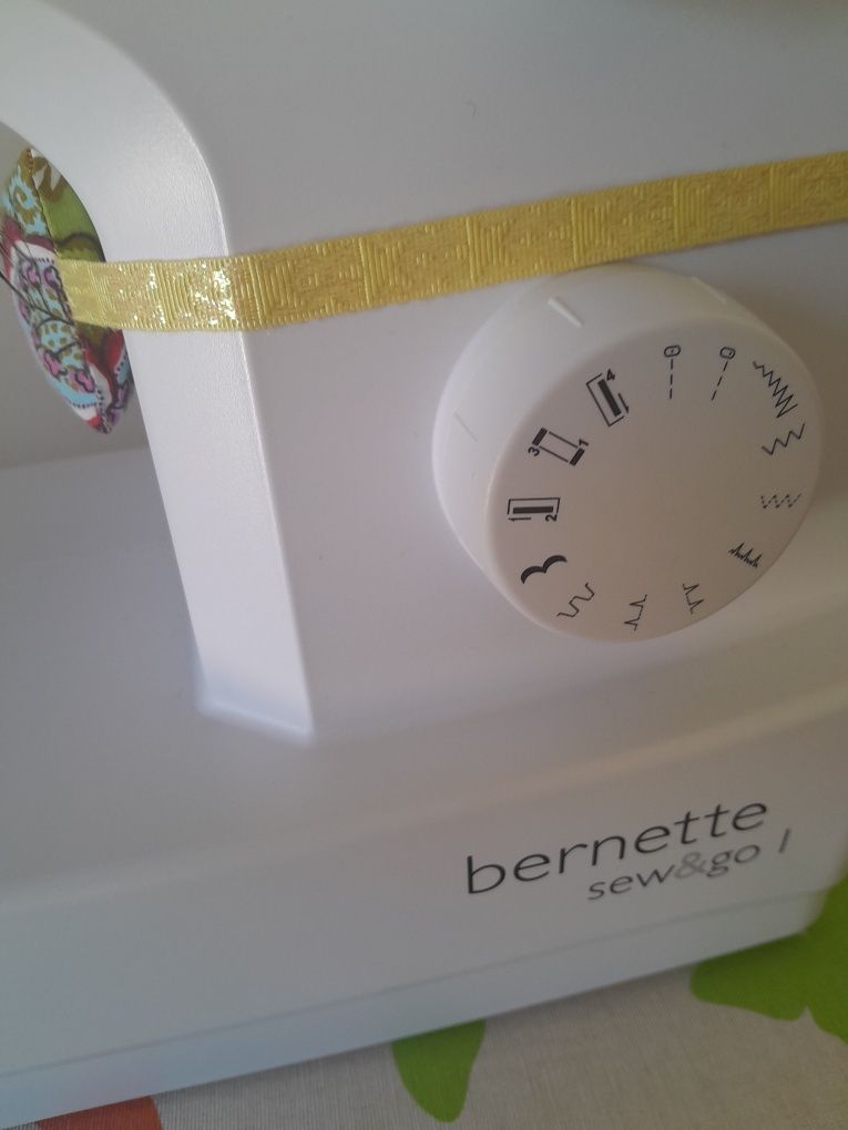Máquina de Costura  Bernette