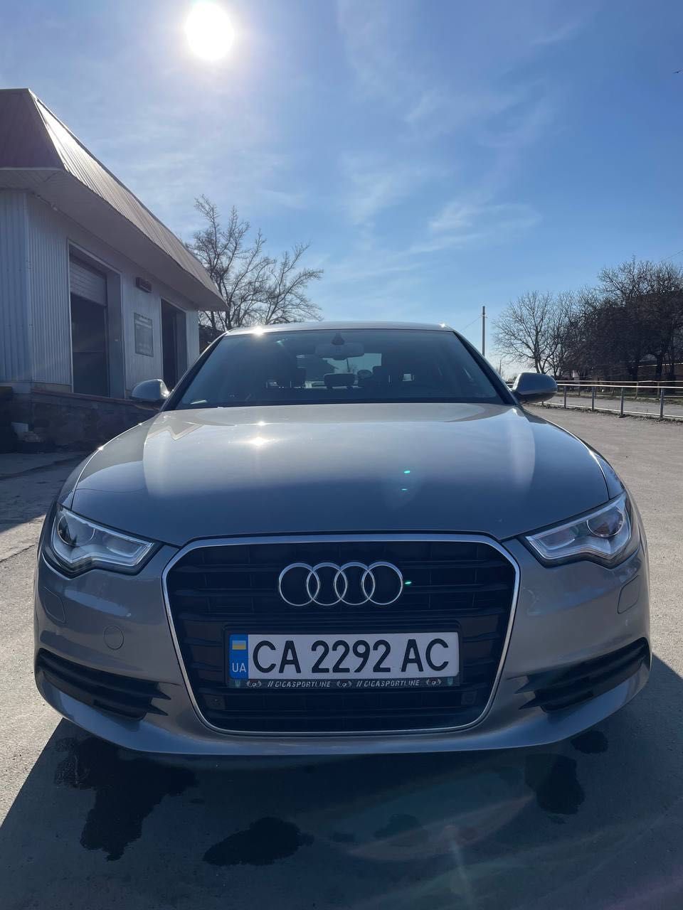 Продам своє авто Audi A6