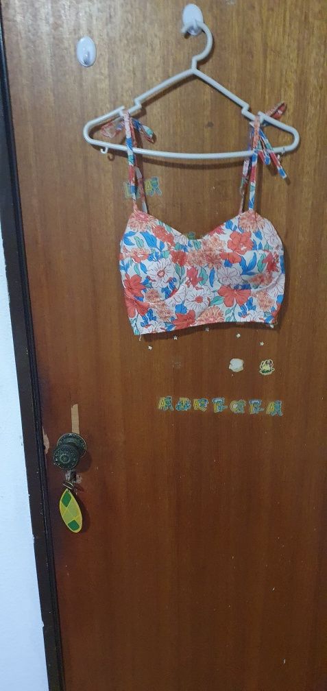 Conjunto calças e tope