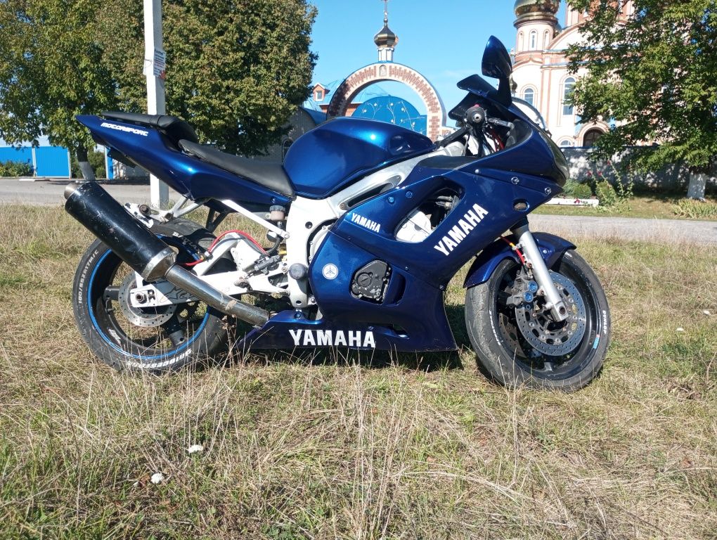 Ямаха р 6, YAMAHA R6