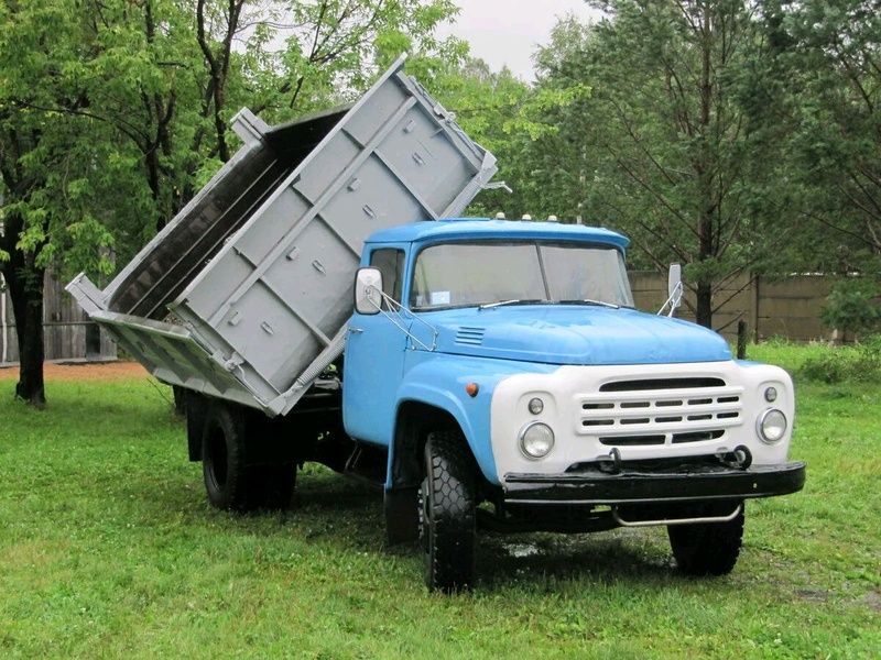 Пісок Щебінь Відсів Вивезення будівельного сміття Самоскид ДоставкаЗиЛ