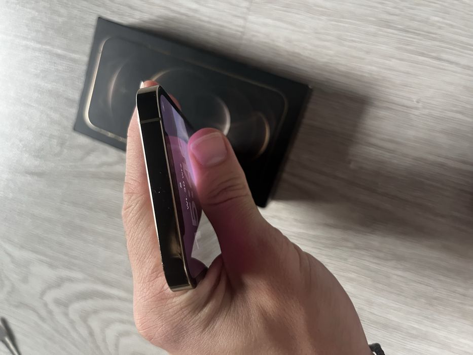 Iphone 12 pro biały