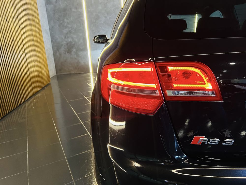 Audi RS3 8P Sportback 2.5 TFSI quattro S Tronic 340cv OZ + EGO X