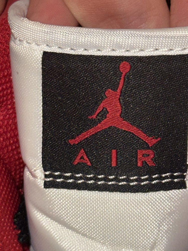 Jordan 1 Mid Gym Red 45