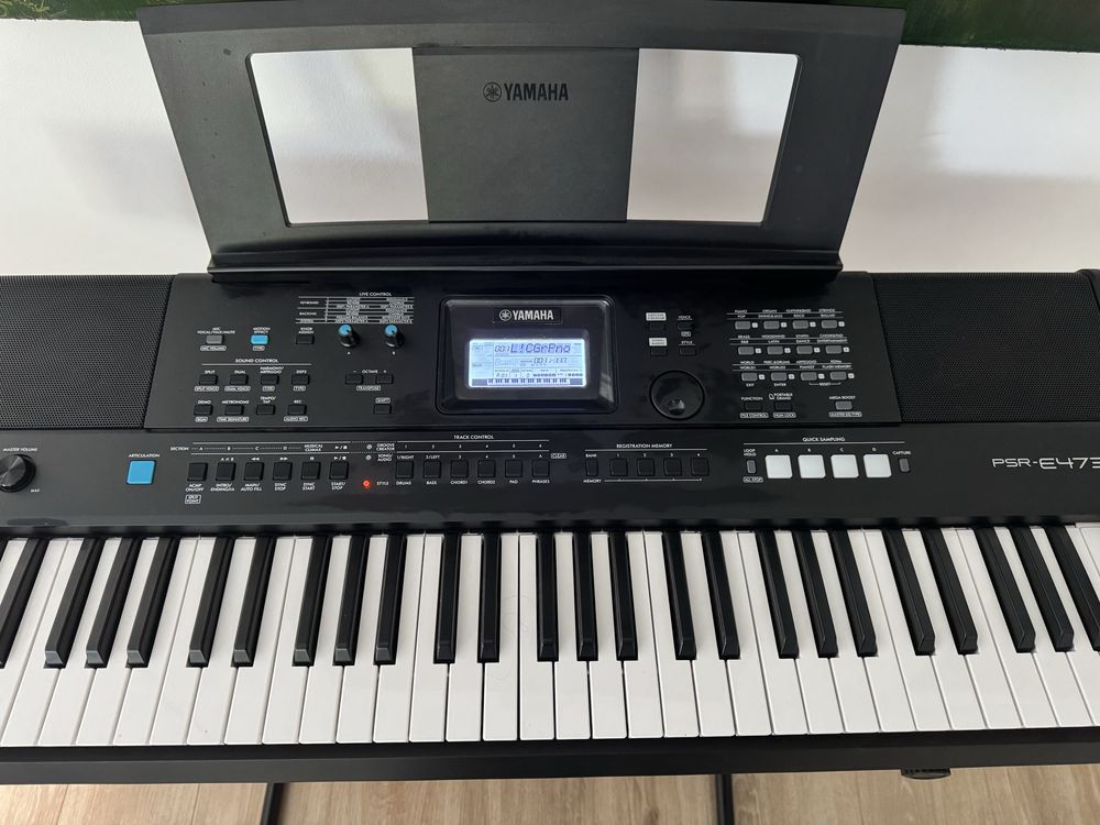 Sprzedam Keyboard Yamaha model PSR E473