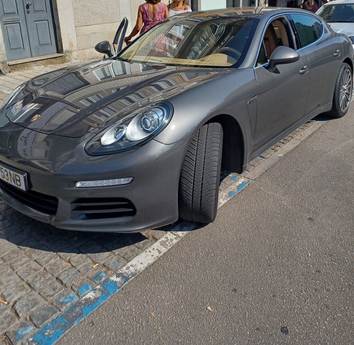Porsche Panamera S e-hybrid plug in c/ novo c/ garantia