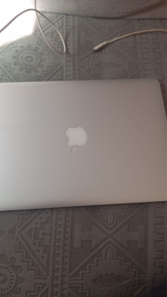 Macbook air 2017 I5 4 ram