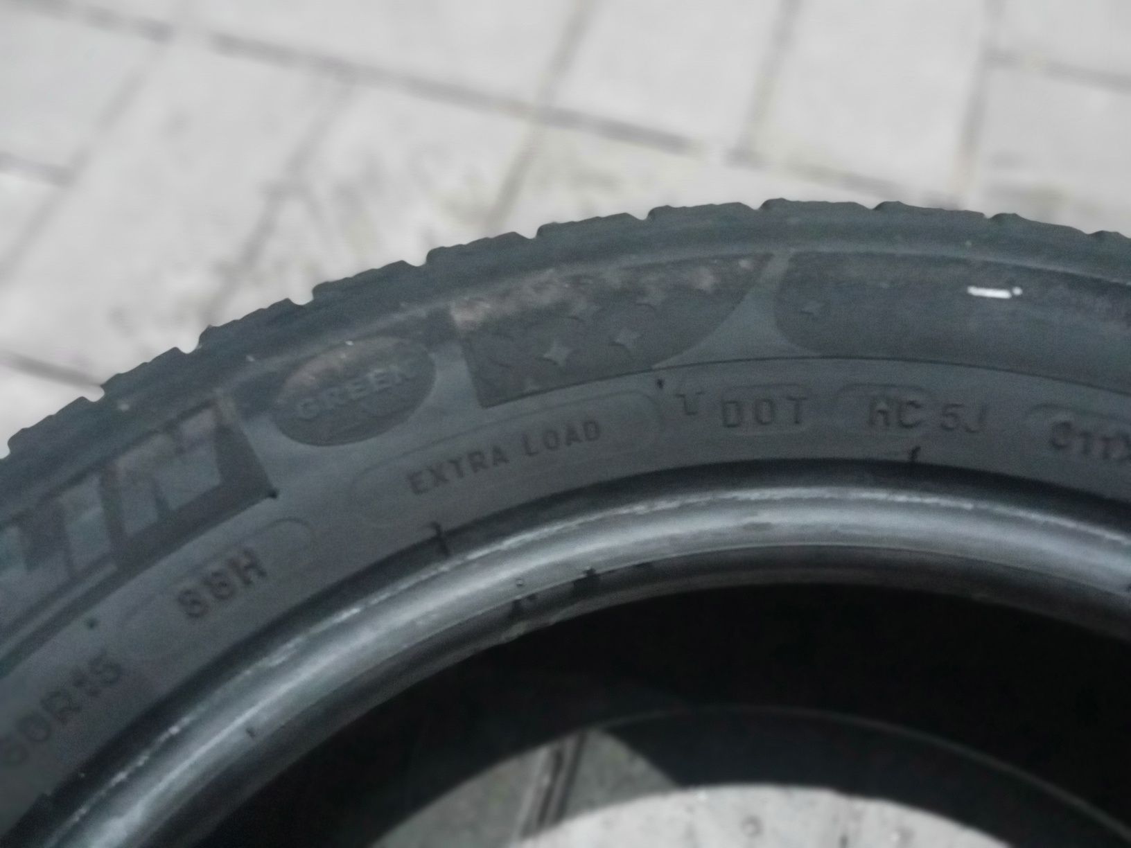 185/65/15 зимові шини  MICHELIN