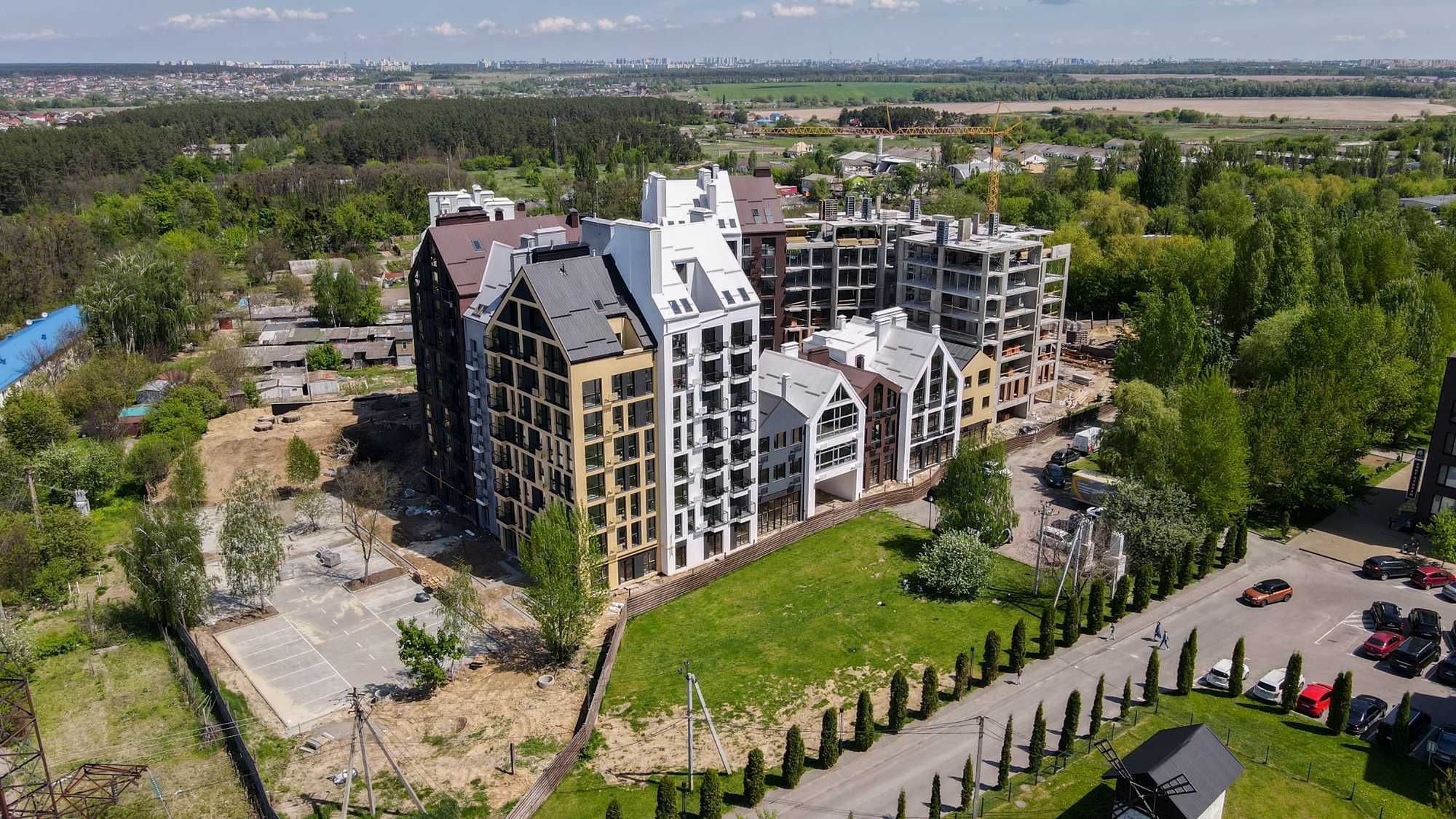 Продам 3-4 кімнатну квартиру 108 м2 з терасою  ЖК Білий шоколад 75000$