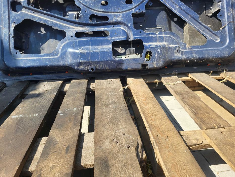 Кришка багажника Ford transit turneo connect 2003-2013