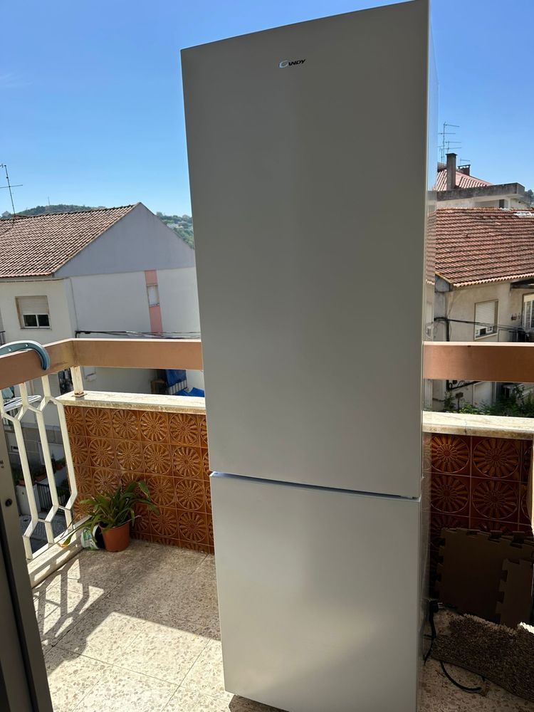 Vende-se Frigorifico