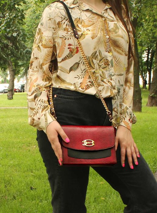 Сумка жіноча шкіряна