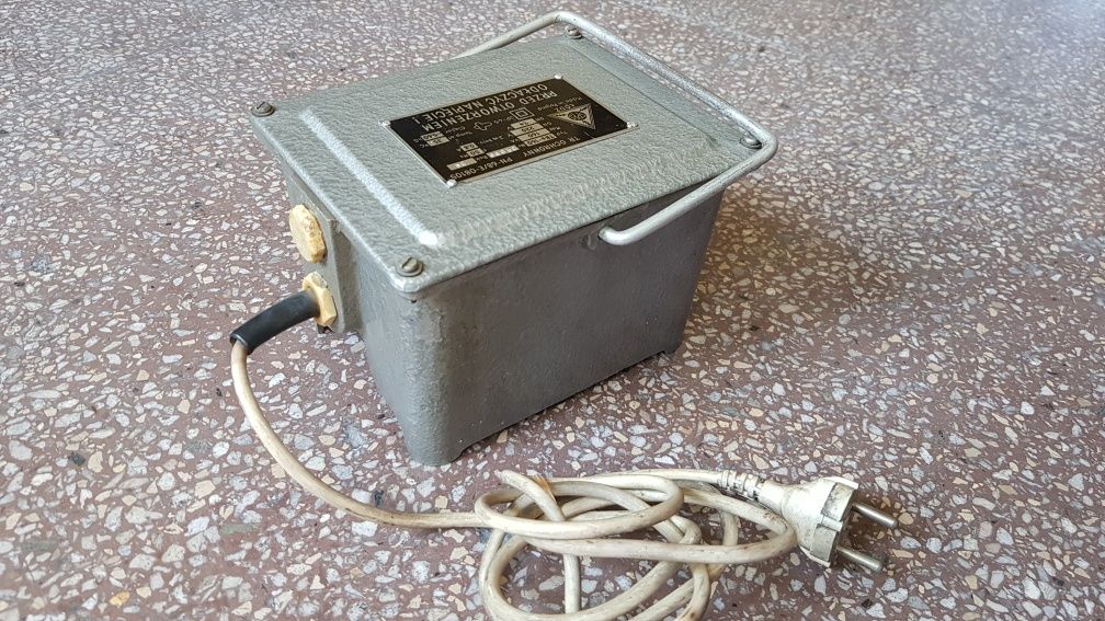 Transformator ochronny TBS-160 24V 160VA | PRL | SPES Łódź