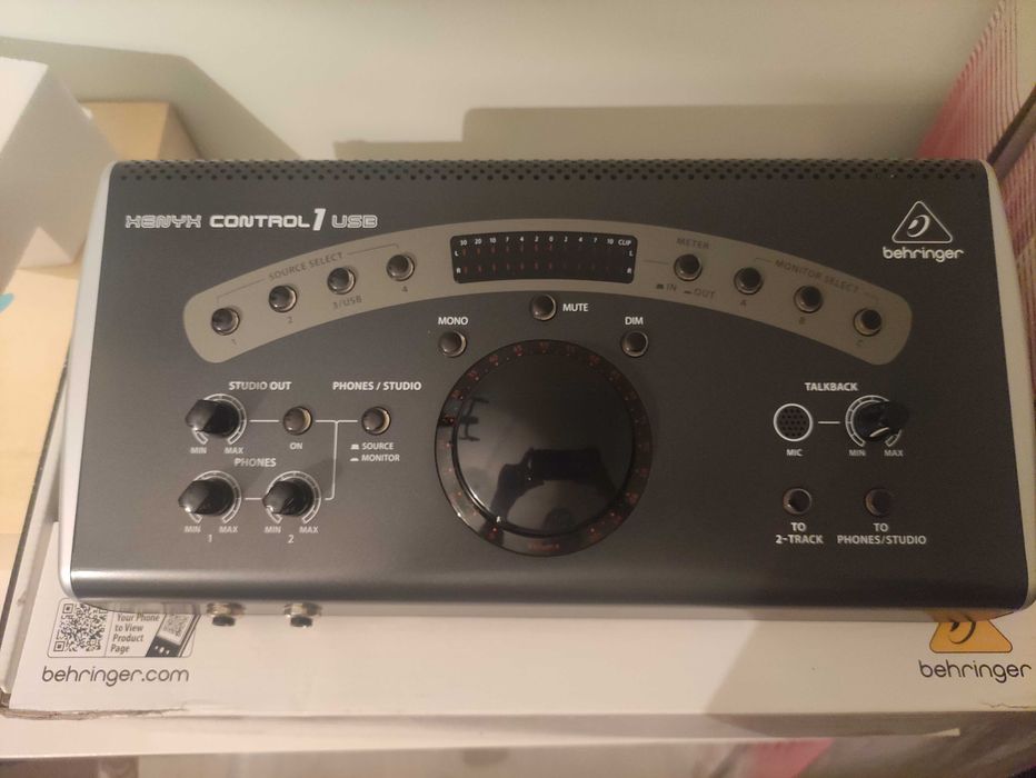 Mesa de som behringer