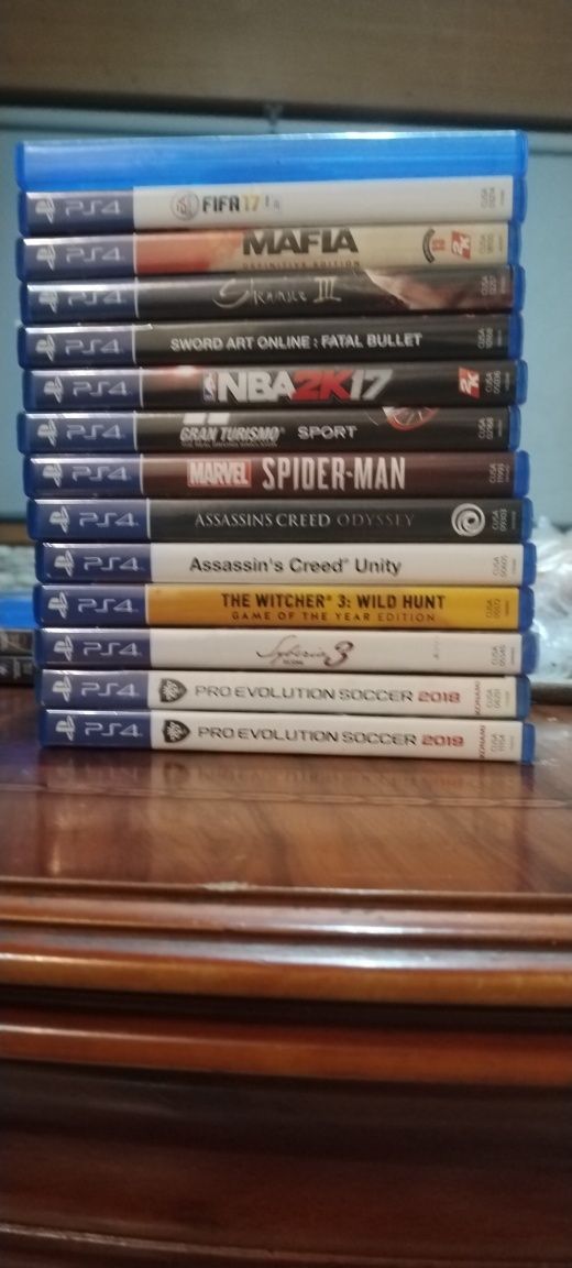 Vários jogos para PS4