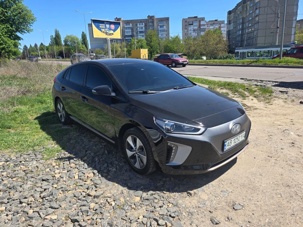 Оренда авто Вінниця/прокат