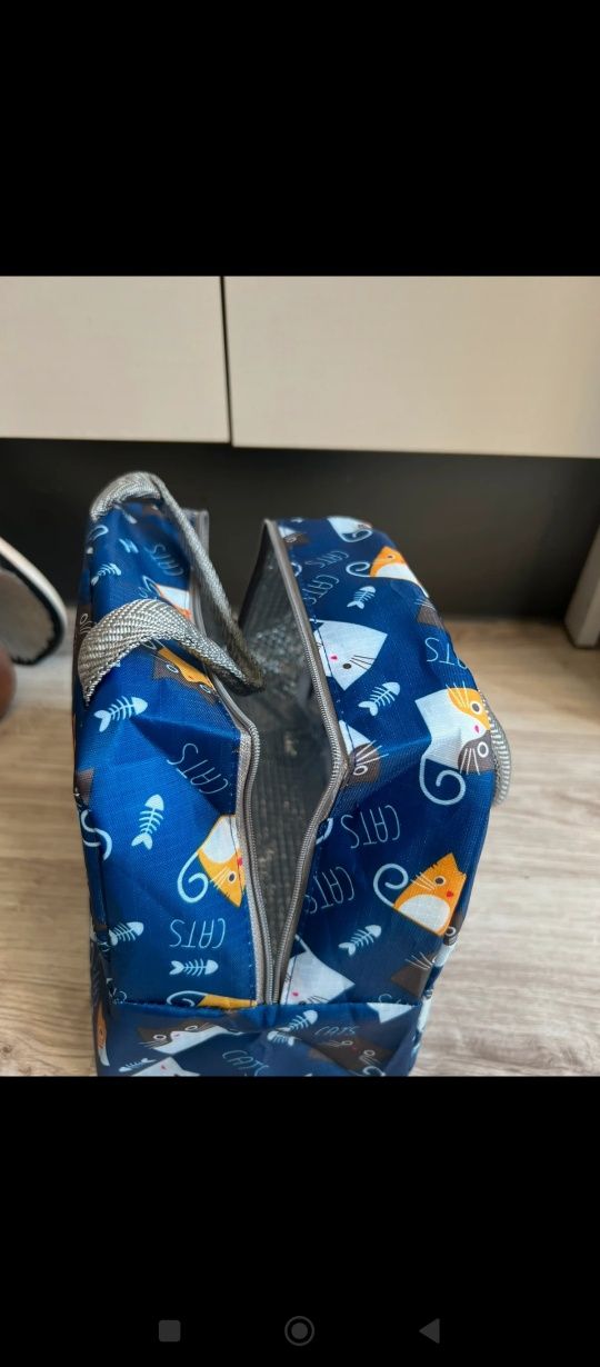Torba termiczna z motywem kotów nowa