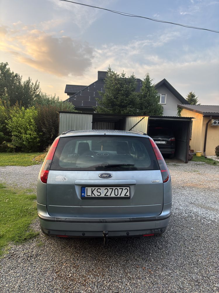Ford Focus MK2 GHIA Kombi 1.8TDCI