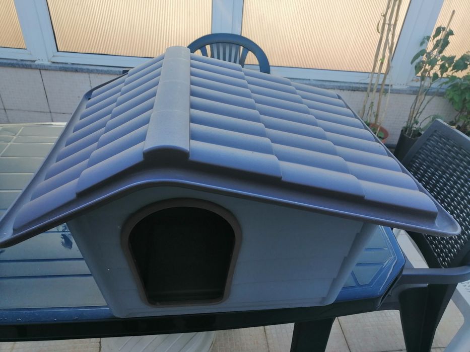 Casinha para cães pequenos e gatos