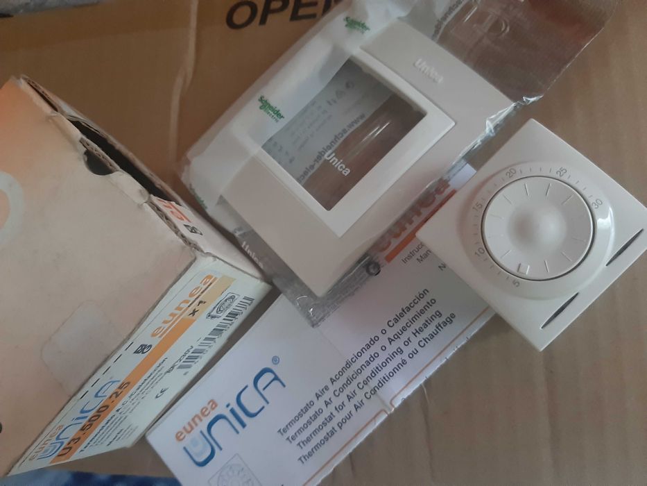 Термостат Электронный поворотный Unica u 3.500.25 8A