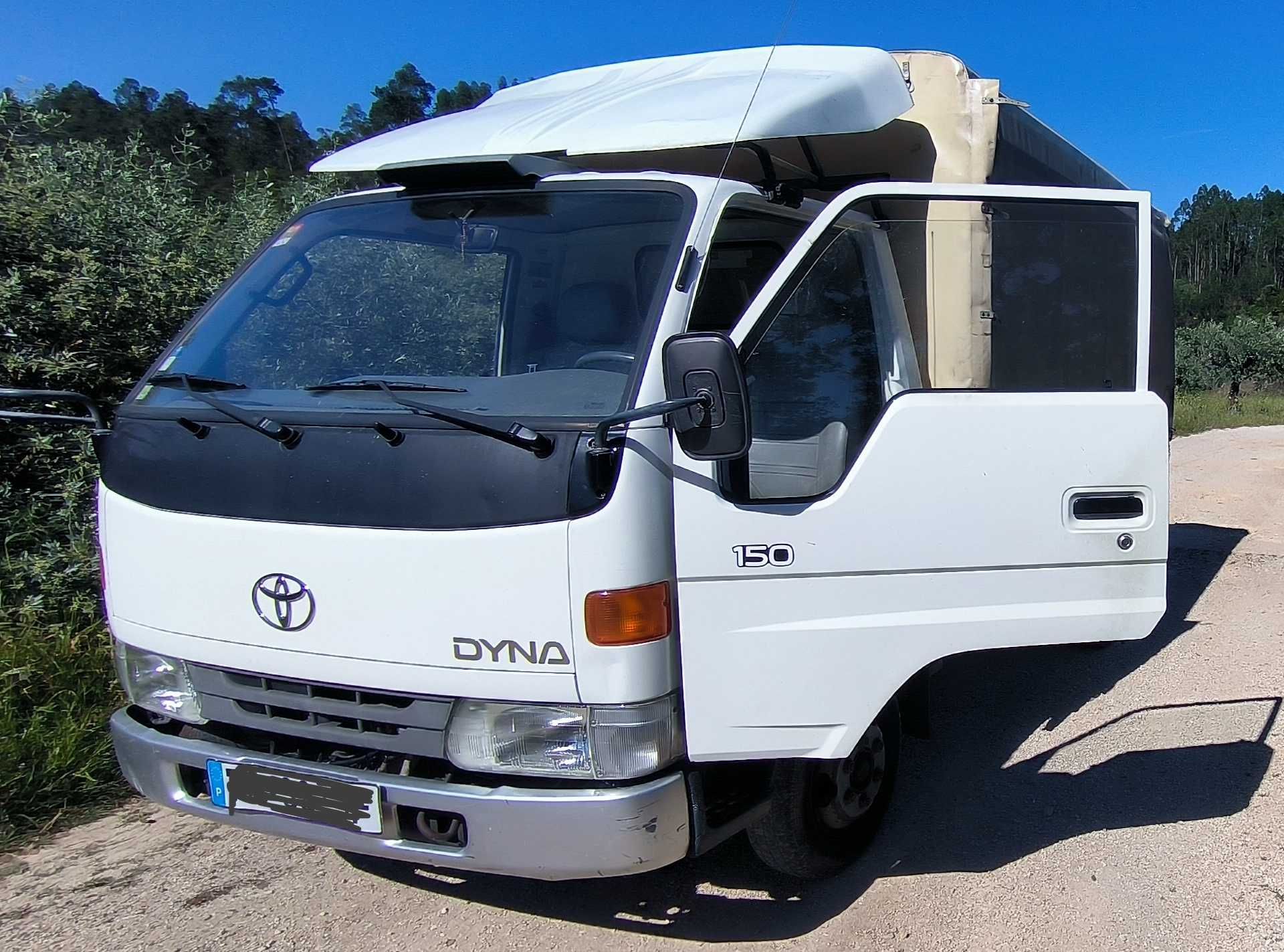 Carrinha Toyota Dyna usada