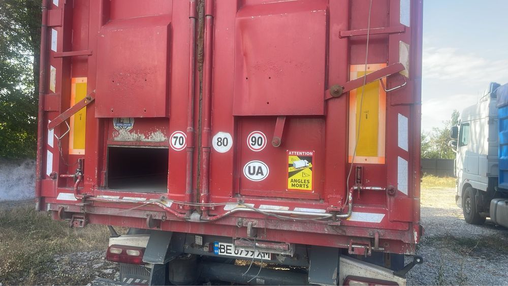 Напівпричіп самоскид