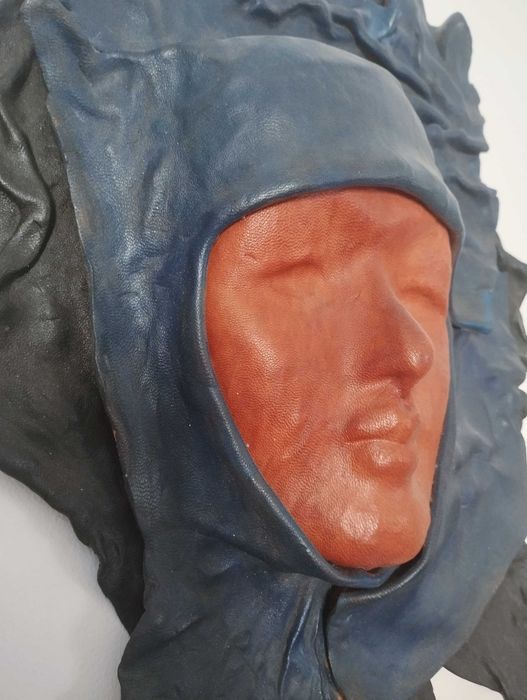 Escultura Decorativa de Parede (Rosto Feminino)