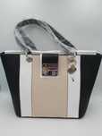 NOWA outletowa torebka GUESS torba shopperka elegancka kuferek