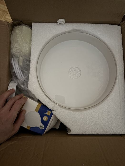 Szklana lampa bauhaus biala bezowa