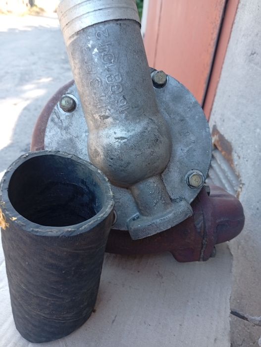 Продам новую Помпу для дв д170