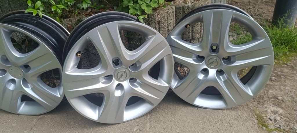 FELGI OPEL VECTRA C ,zafira B , ASTRA 5x110x65 ET39 16''