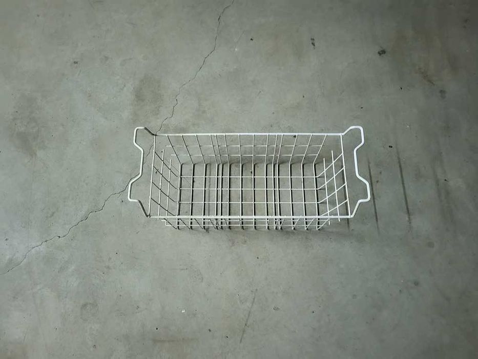 Cesta Metálica de Arrumação