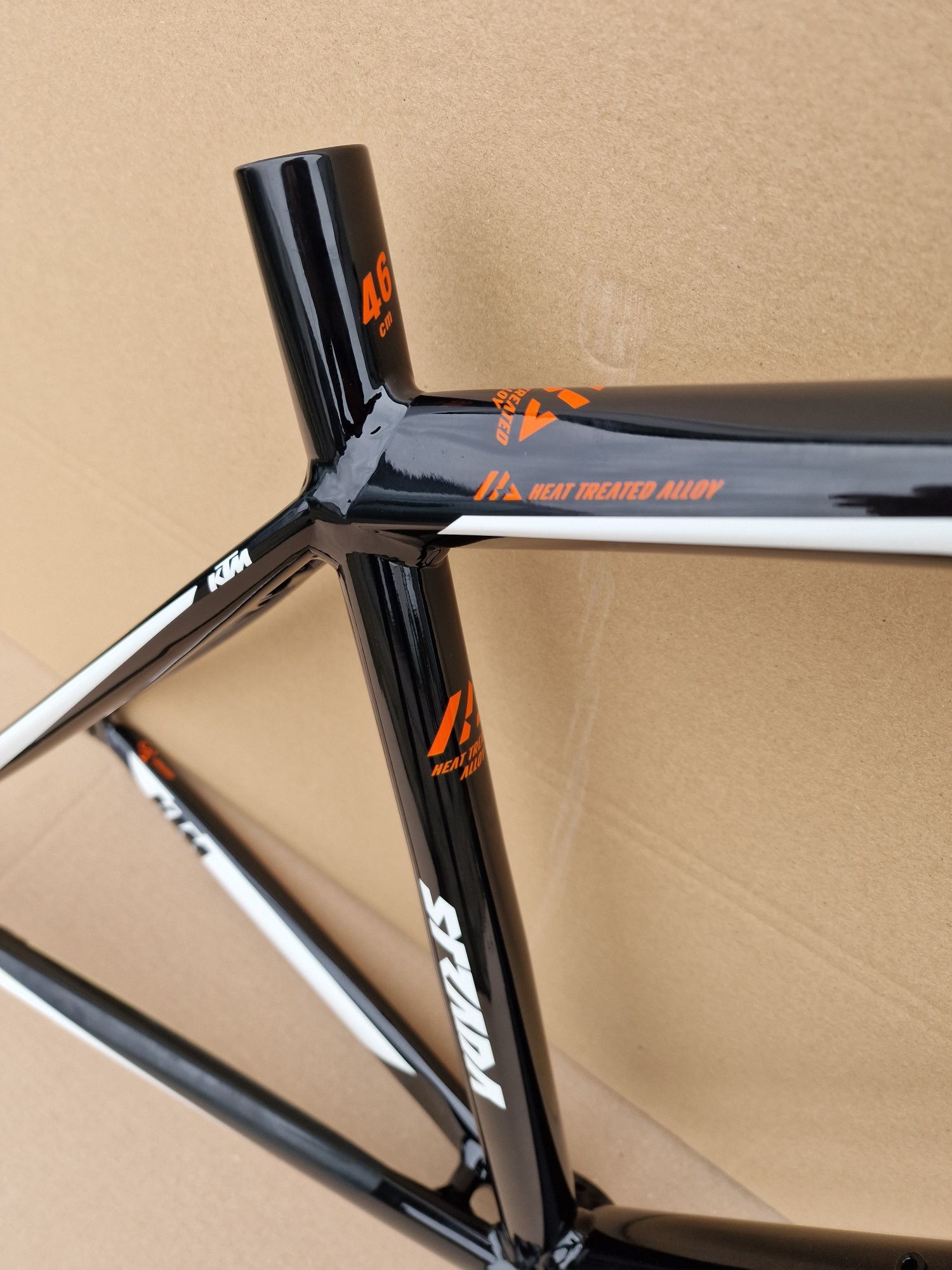 KTM STRADA 1000 rama szosowa alu 46 Faktura szosa FVAT aluminiowa