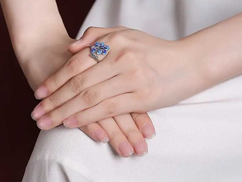 Кільце зі срібла  925 проби Павлiн