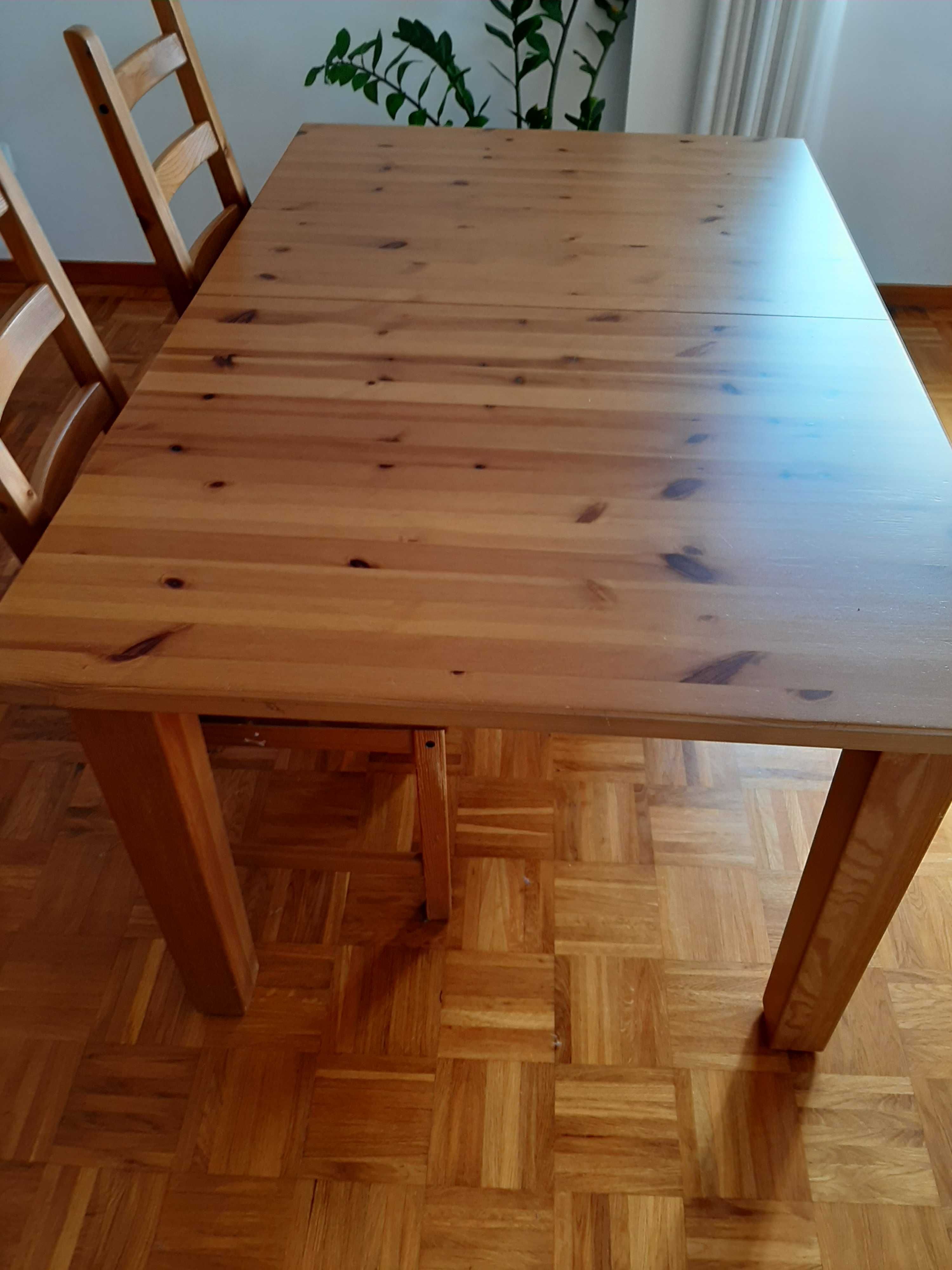 Mesa jantar e aparador e 6 cadeiras