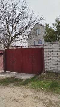 Продам 2-х этажный дом в пос. Яковлевка ( 5 км от Мерефы )