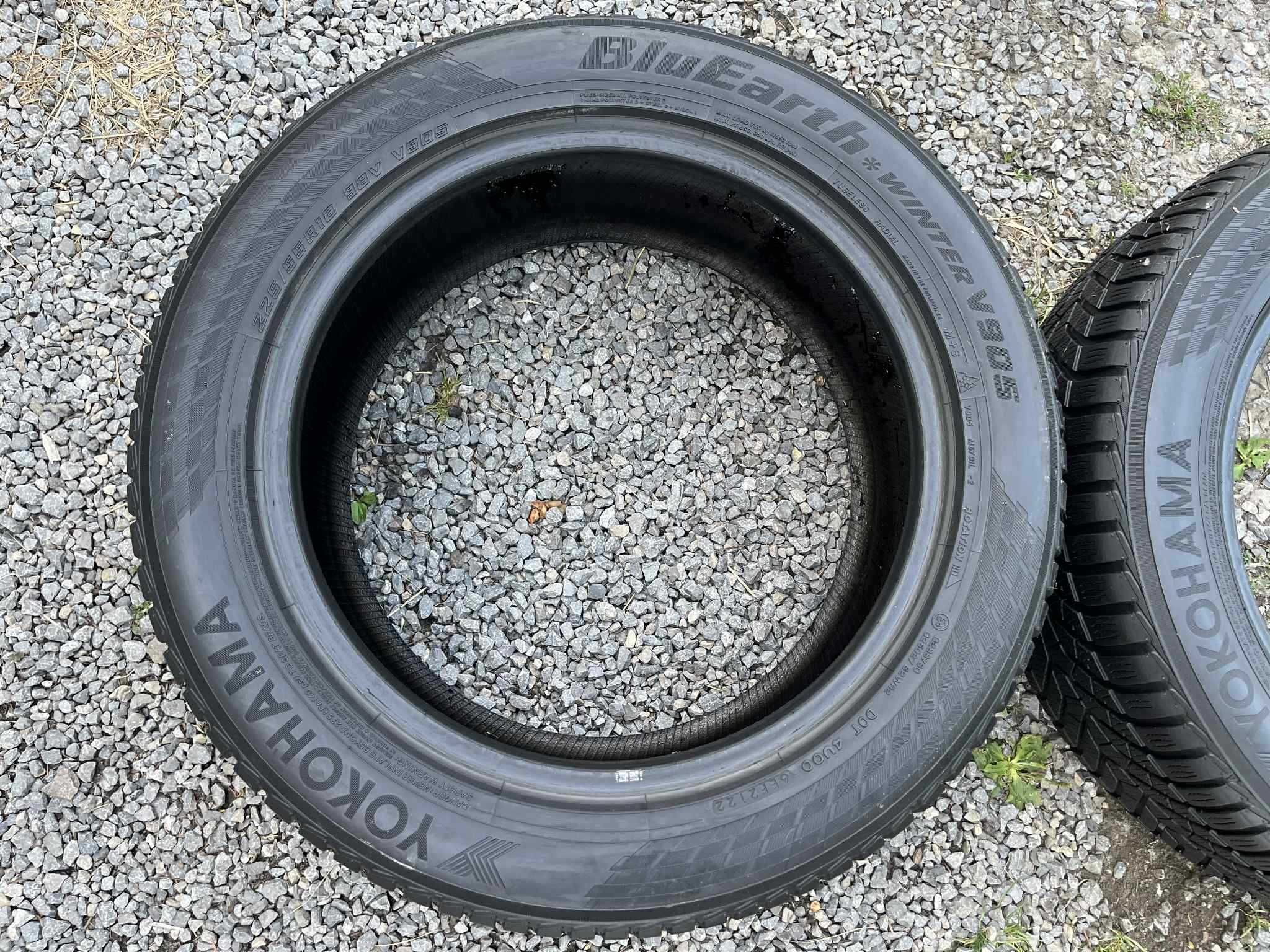 Opony 225/55R18 Yokohama Bluearth Winter V905 Zima 2sztuki 7,32mm