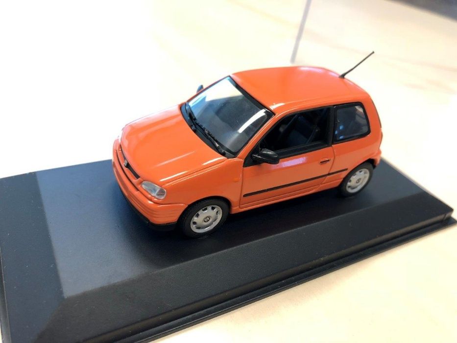 Miniatura de coleção SEAT Arosa Minichamps 1:43