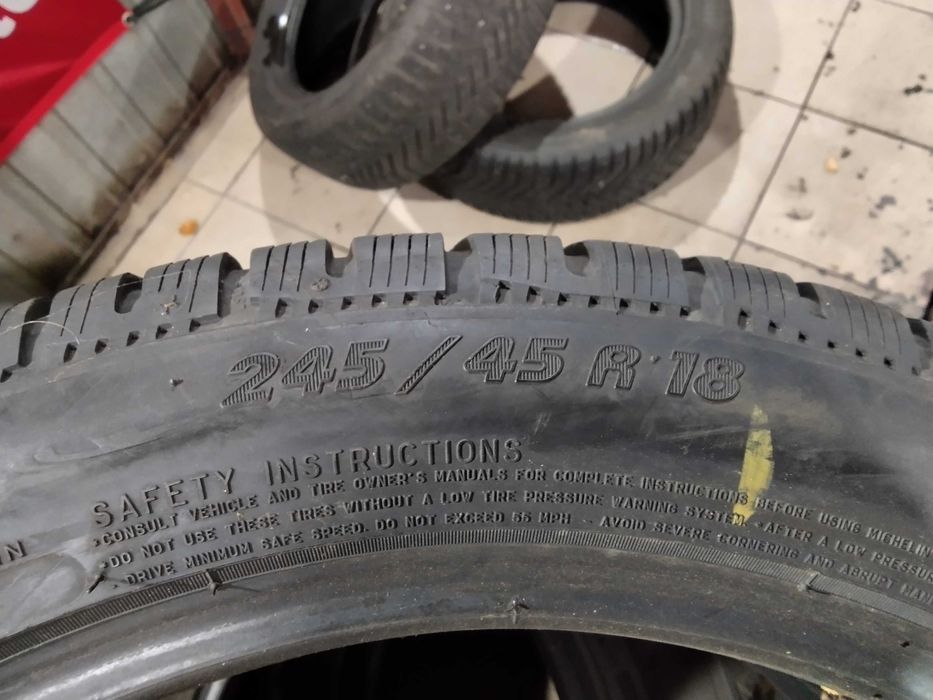 Opony 245/45x18 Michelin -RFT