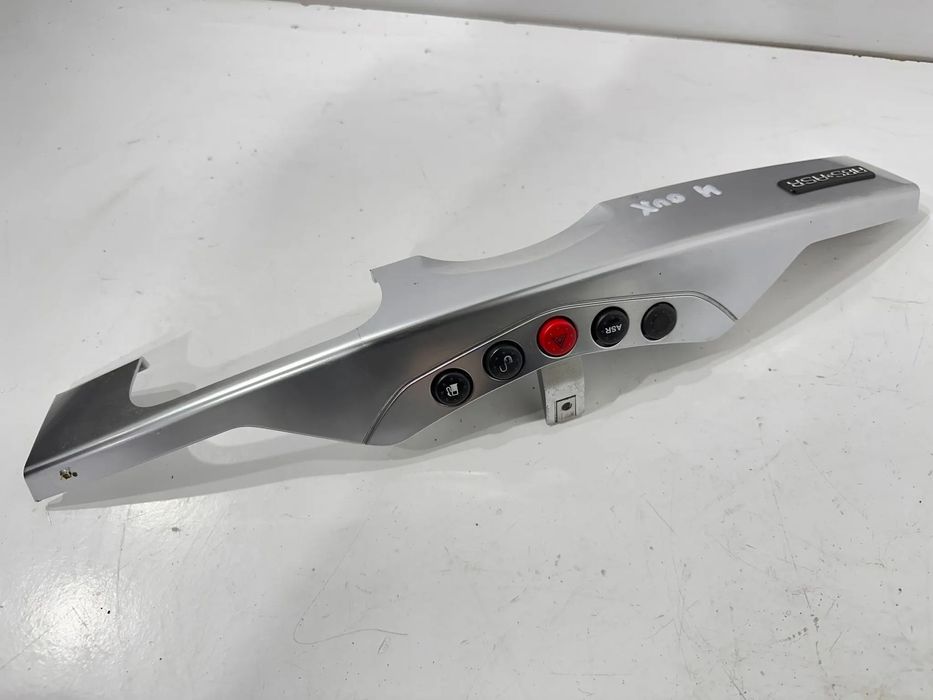 Przełączniki przełącznik Piaggio X10 125