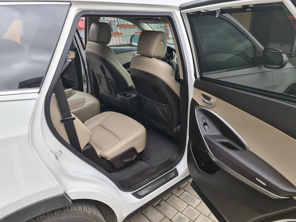 Hyundai Grand Santa Fe 2017 Ultimate