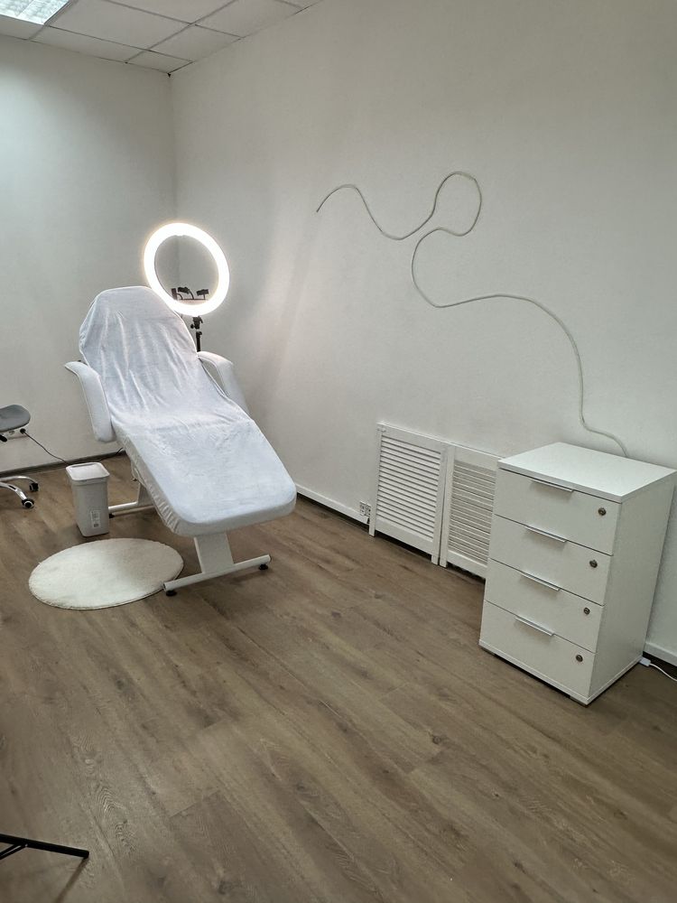 Аренда кабинета косметолога ЦЕНТР/  на 15 дней в месяц