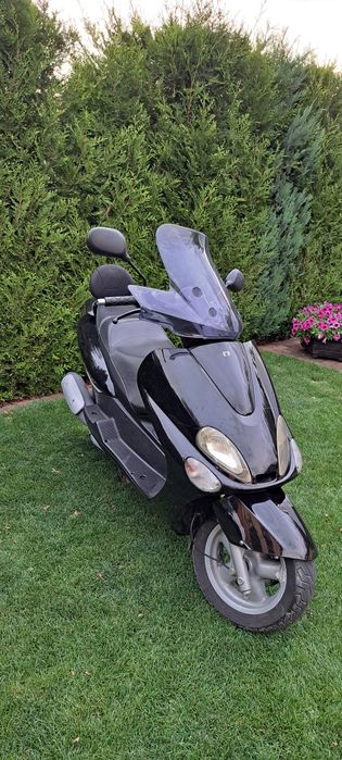 Skuter Mbk skyliner 125