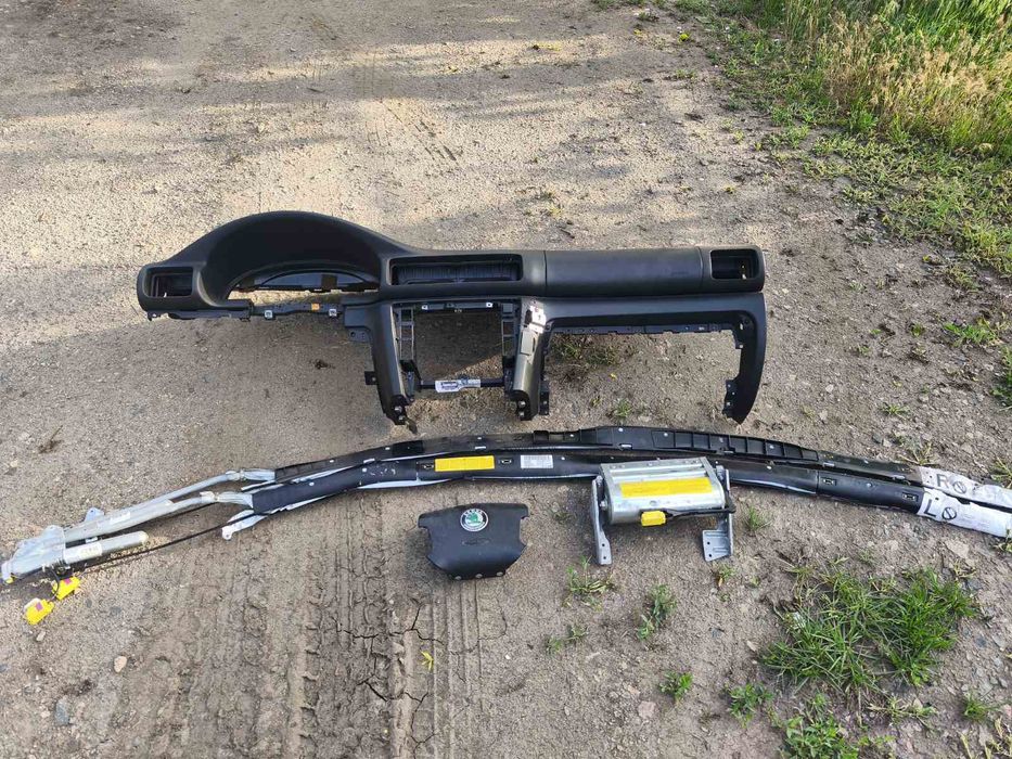 Торпедо skoda superb 1 безопасность консоль  подушка безопасности