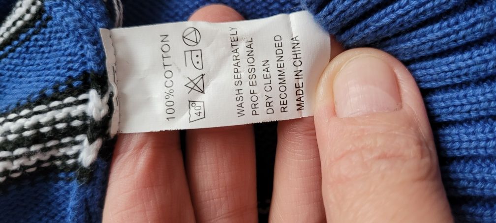 Sprzedam fajny sweterek Polo Republic Nexx.