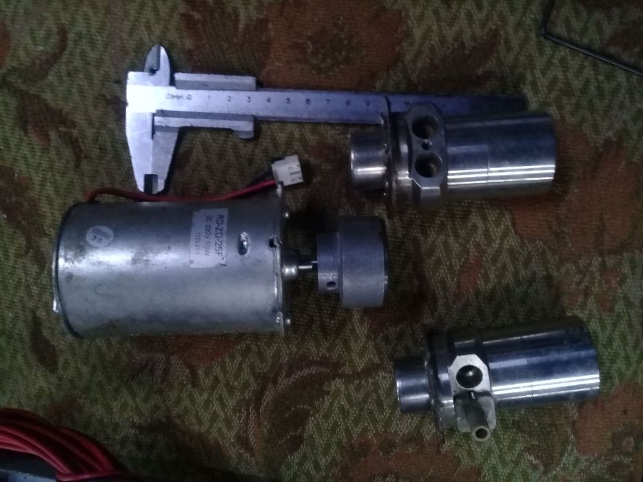 помпа. магнитный шестеренный насос Fluid-o-Tech HSP304A .MG304XJ