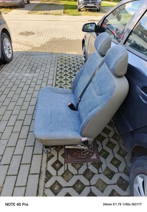 Sprzedam fotel pasażera podwójny opel Vivaro A Trafic