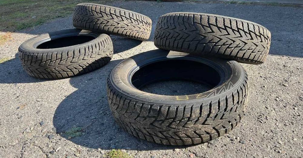 Зимові шини Nexen Winguard WinSpike WS62 225/60 R18