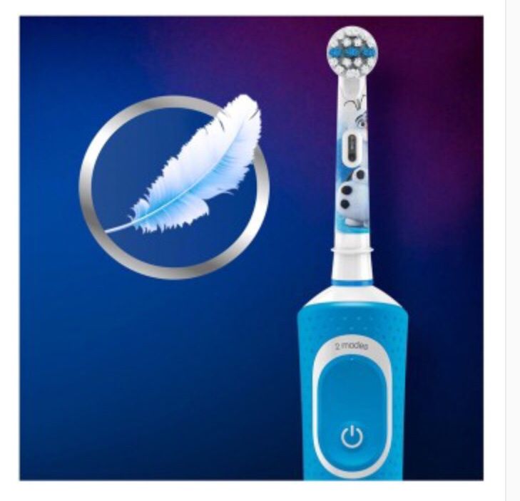 Vitality D100 Oral-B Stages Kids Frozen Детская зубная щетка Oral-B 1